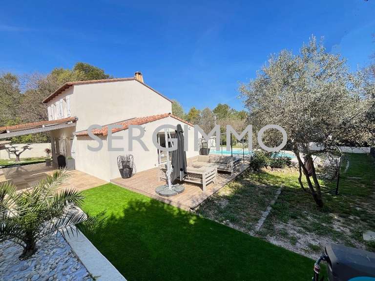 Propriété Montauroux - 4 chambres - 150m²