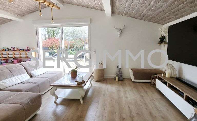 Propriété Montauroux - 4 chambres - 150m²