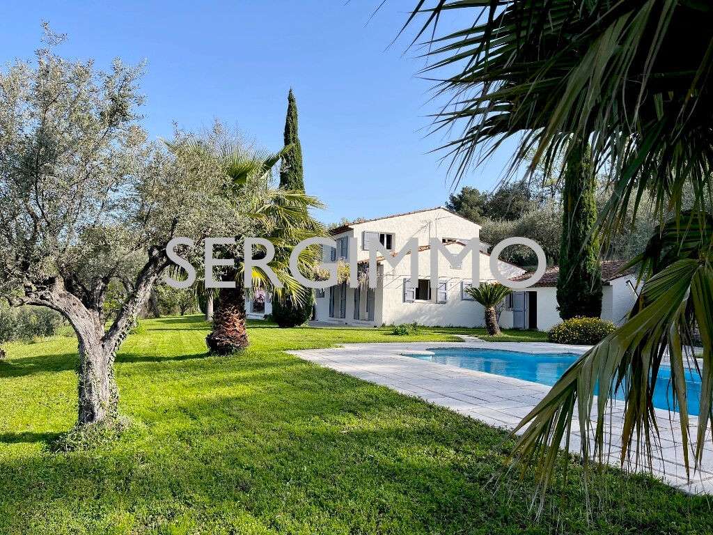 Property Montauroux