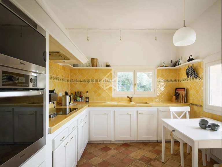 Propriété Montauroux - 5 chambres - 308m²