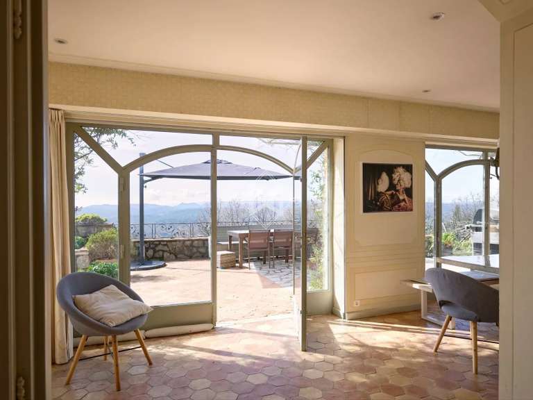 Propriété Montauroux - 5 chambres - 308m²