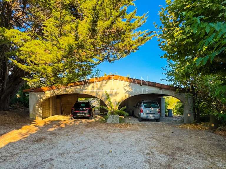 Property Montauroux - 252m²