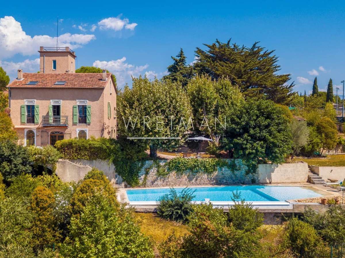 Property Montauroux