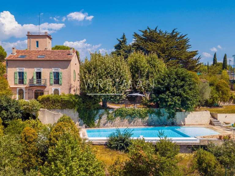Property Montauroux - 252m²