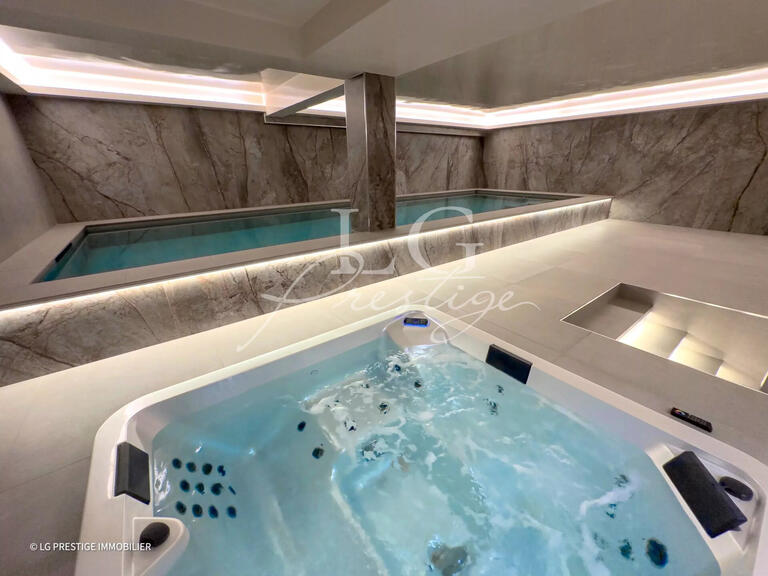Villa Montauroux - 4 bedrooms - 700m²