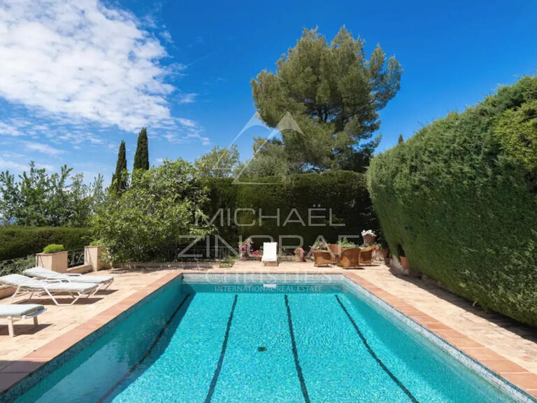 Villa Montauroux - 5 bedrooms - 235m²