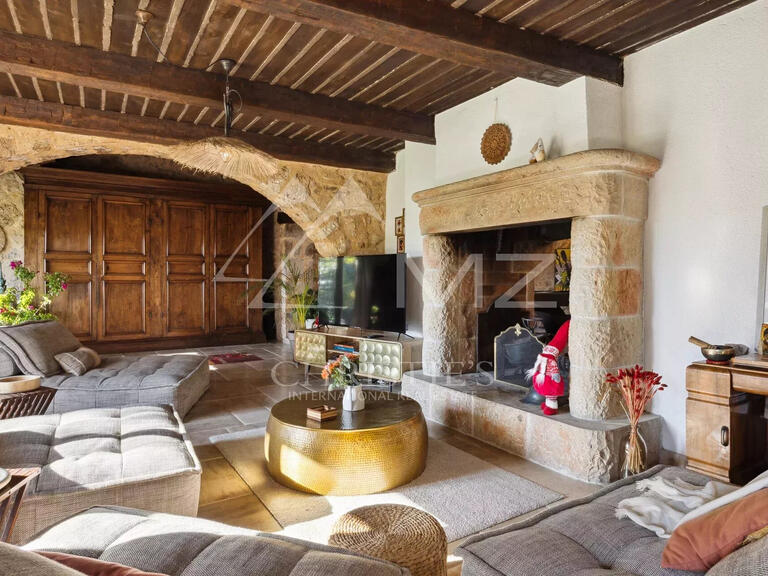 Villa Montauroux - 3 chambres - 247m²