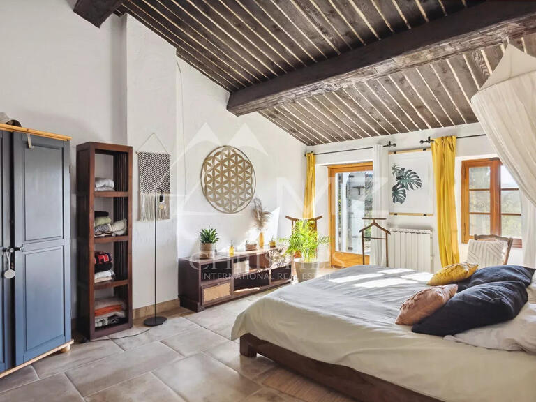 Villa Montauroux - 3 chambres - 247m²