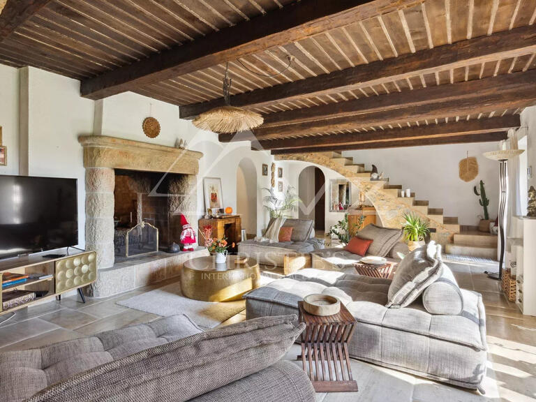 Villa Montauroux - 3 chambres - 247m²
