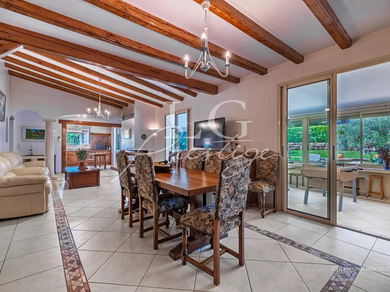 Villa Montauroux - 6 chambres - 222m²