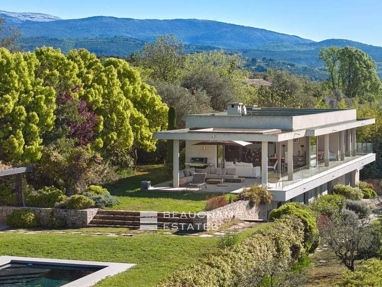 Villa Montauroux - 4 chambres - 310m²