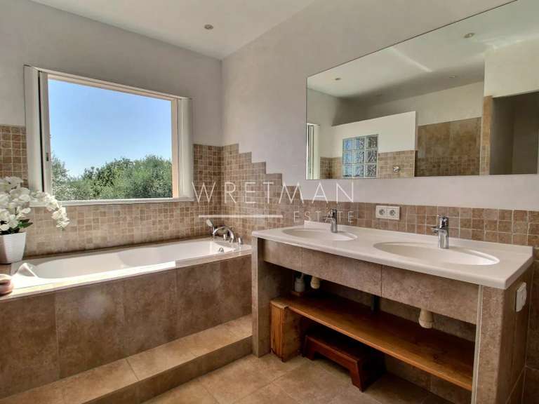 Villa Montauroux - 4 chambres - 225m²