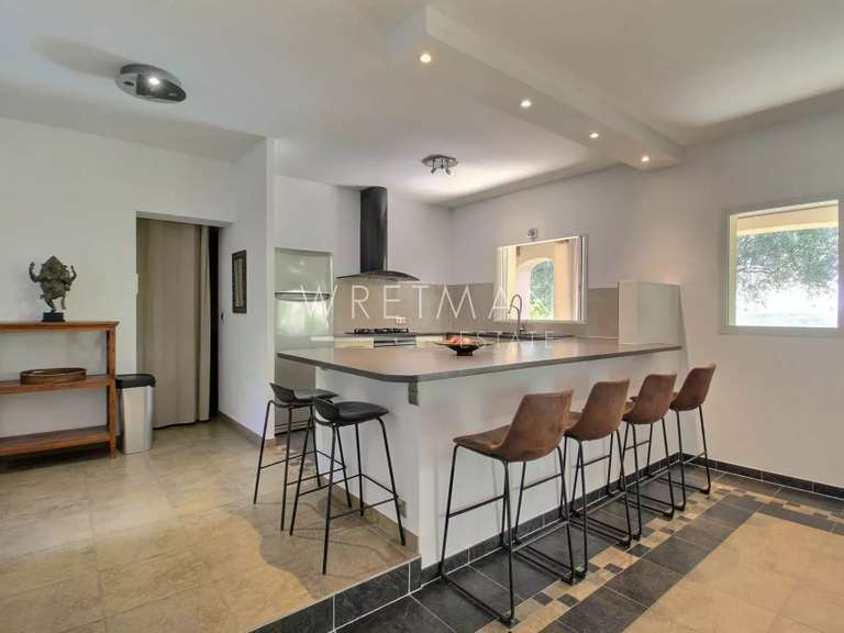 Villa Montauroux - 4 chambres - 225m²