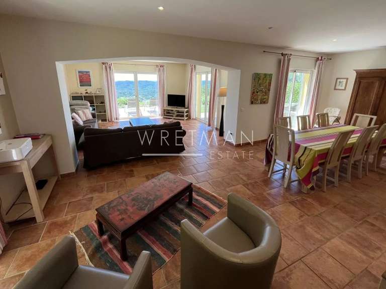 Villa Montauroux - 5 chambres - 210m²