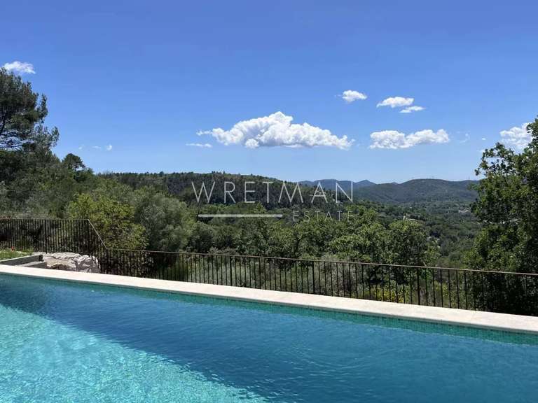 Villa Montauroux - 5 chambres - 210m²