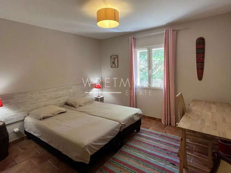 Villa Montauroux - 5 chambres - 210m²