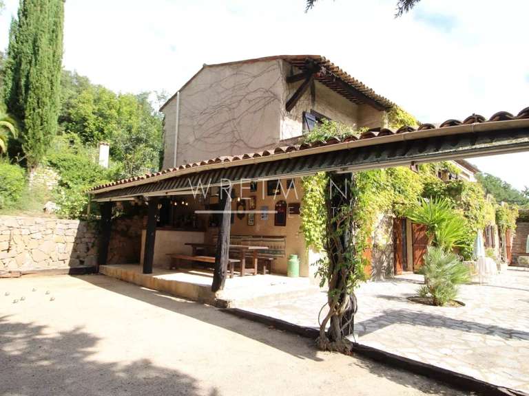 Villa Montauroux - 6 bedrooms - 220m²