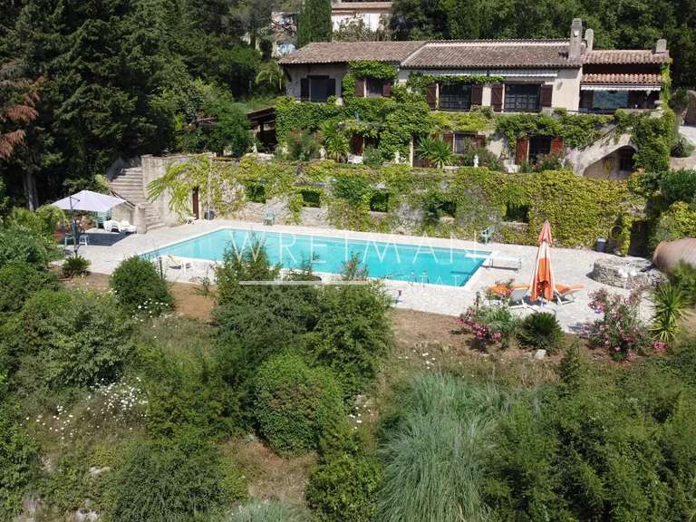 Villa Montauroux - 6 bedrooms - 220m²