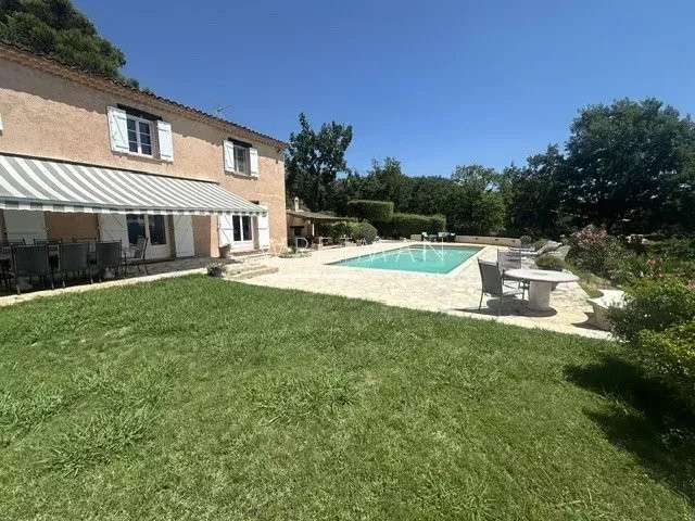 Villa Montauroux - 4 bedrooms - 163m²
