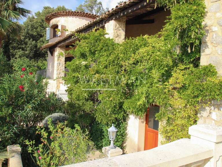 Villa Montauroux - 3 bedrooms - 233m²