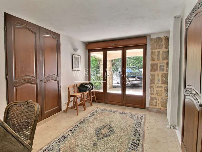 Villa Montauroux - 3 bedrooms - 233m²