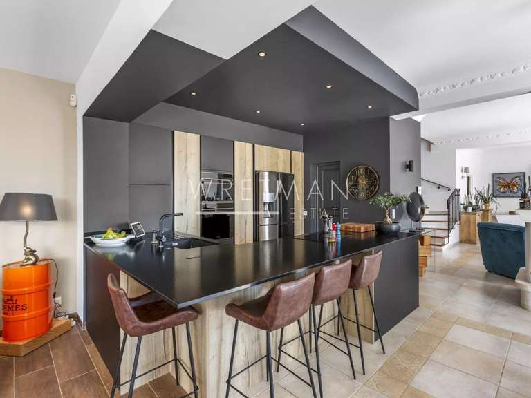 Villa Montauroux - 4 bedrooms - 229m²