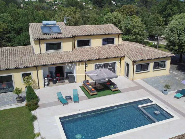 Villa Montauroux - 4 chambres - 257m²