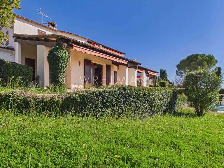 Villa Montauroux - 3 chambres - 185m²