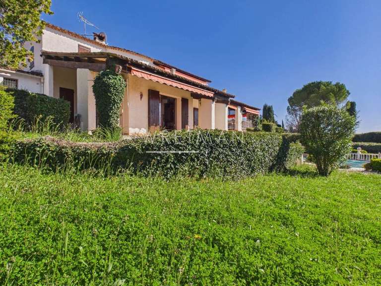 Villa Montauroux - 3 chambres - 185m²