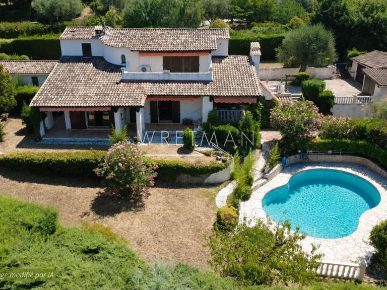 Villa Montauroux - 3 chambres - 185m²