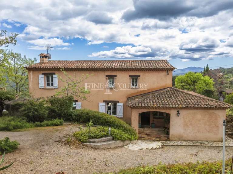 Villa Montauroux - 4 chambres - 166m²