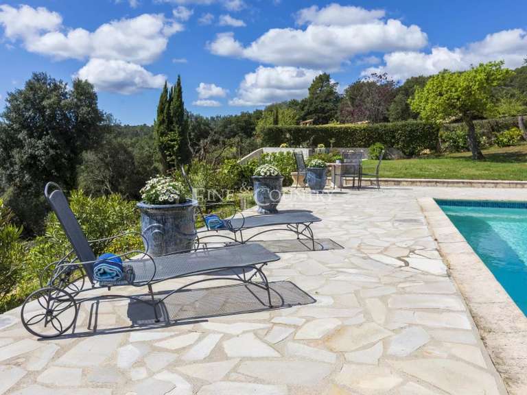 Villa Montauroux - 4 bedrooms - 166m²