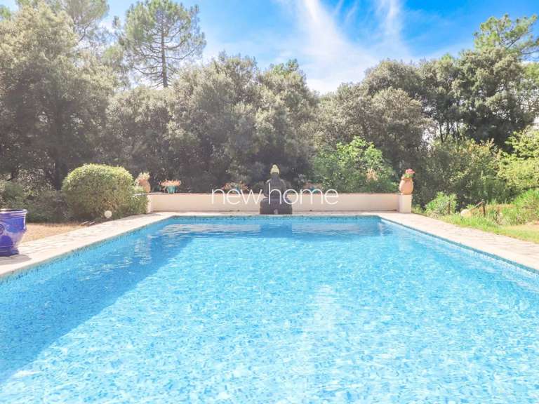 Villa Montauroux - 5 chambres - 270m²