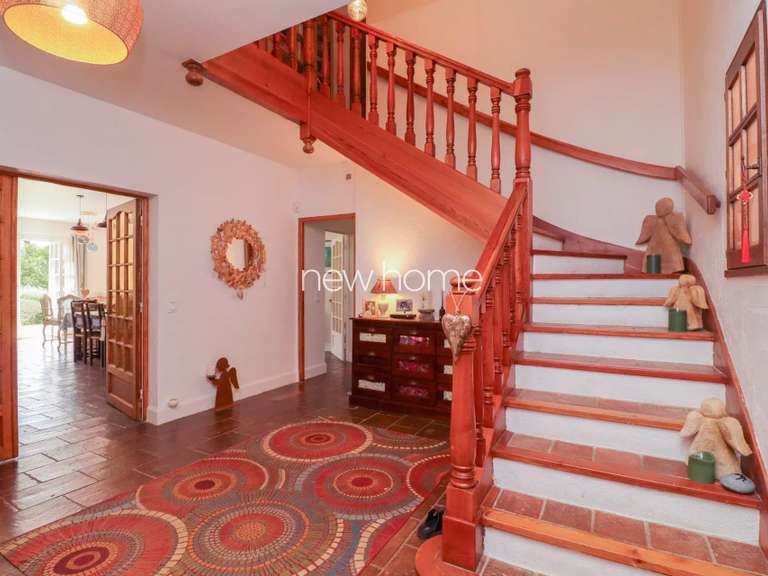 Villa Montauroux - 5 chambres - 270m²