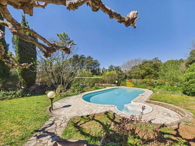 Villa Montauroux - 5 chambres - 233m²