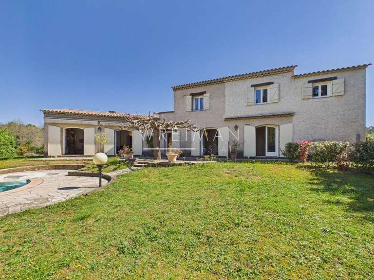 Villa Montauroux - 5 chambres - 233m²
