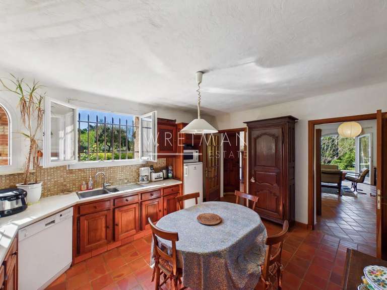 Villa Montauroux - 5 chambres - 233m²