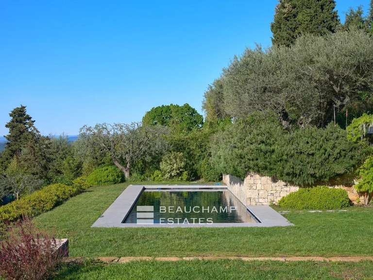 Villa Montauroux - 4 chambres - 310m²