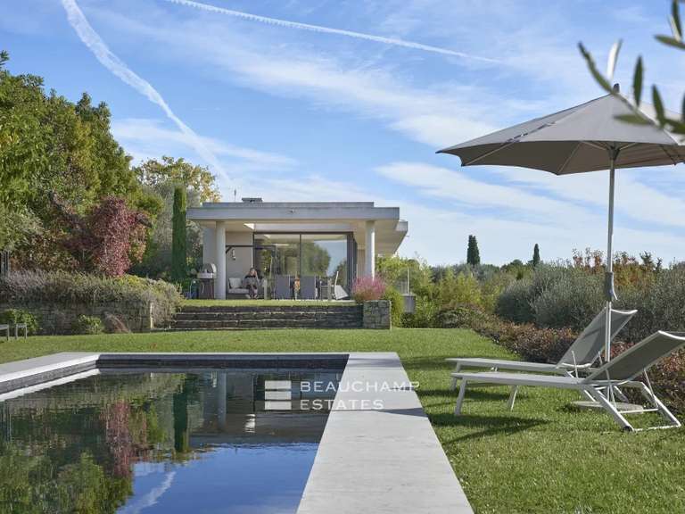 Villa Montauroux - 4 chambres - 310m²