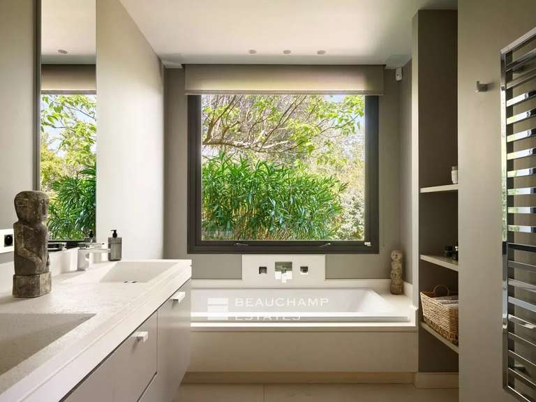 Villa Montauroux - 4 chambres - 310m²