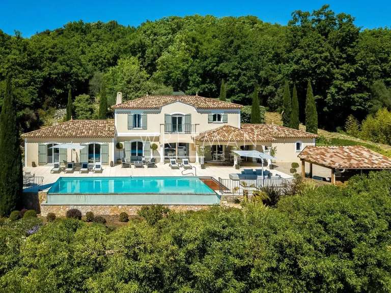 Villa Montauroux - 5 chambres - 243m²