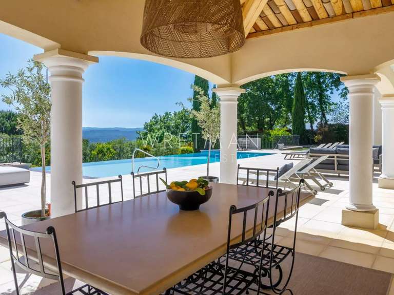 Villa Montauroux - 5 chambres - 243m²