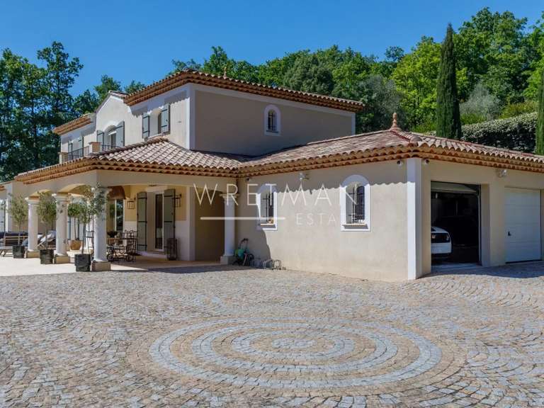 Villa Montauroux - 5 chambres - 243m²