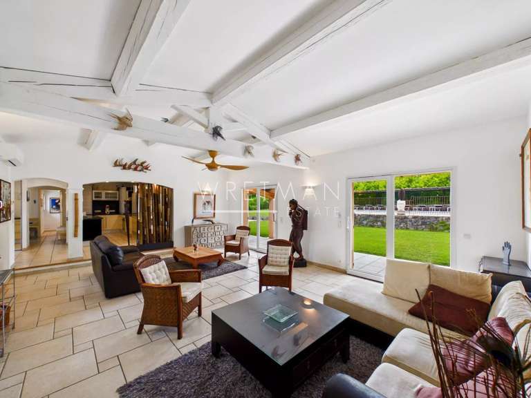 Villa Montauroux - 7 chambres - 238m²