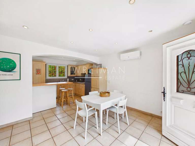 Villa Montauroux - 7 chambres - 238m²