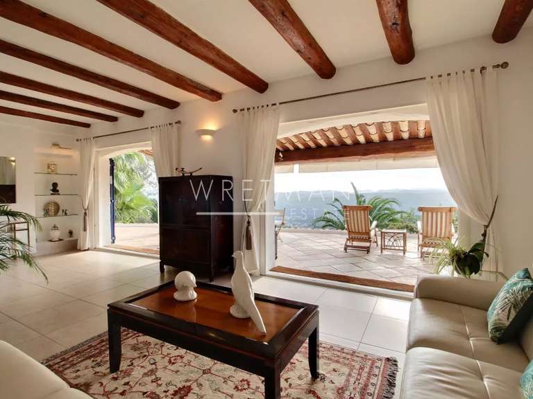 Villa Montauroux - 4 bedrooms - 185m²