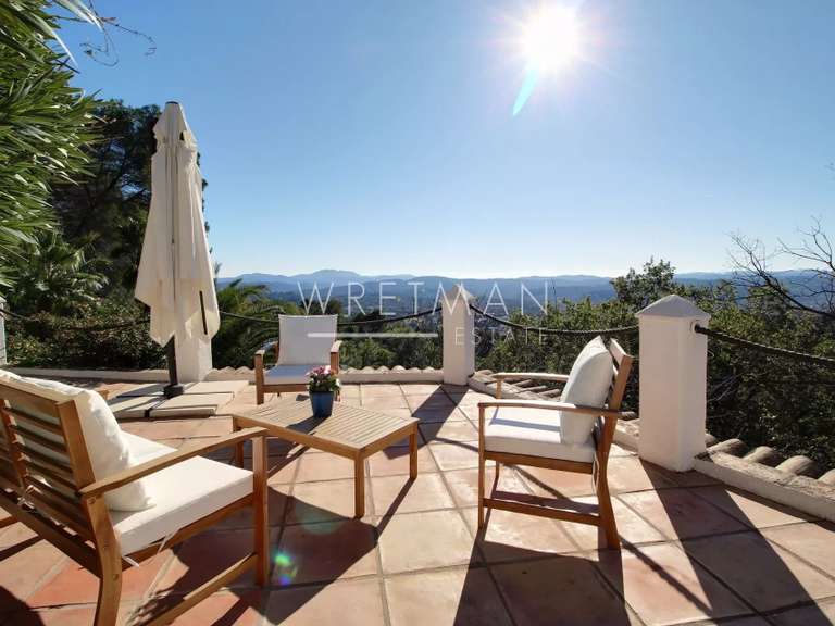Villa Montauroux - 4 bedrooms - 185m²