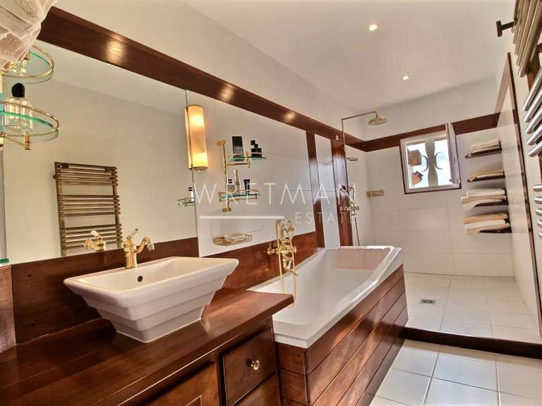 Villa Montauroux - 4 bedrooms - 185m²
