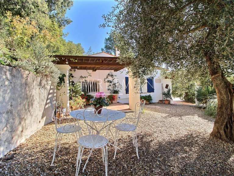 Villa Montauroux - 4 bedrooms - 185m²