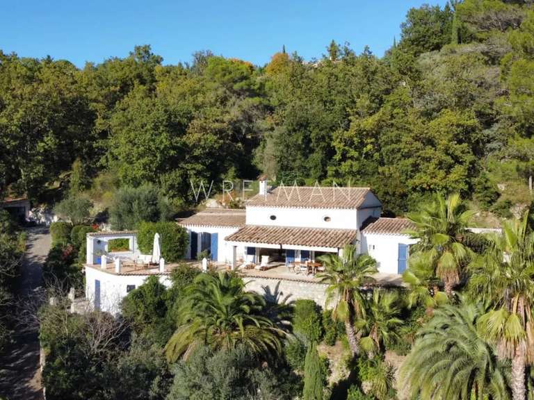 Villa Montauroux - 4 bedrooms - 185m²
